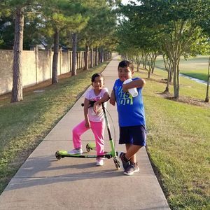 Meet your Posher, Adrian